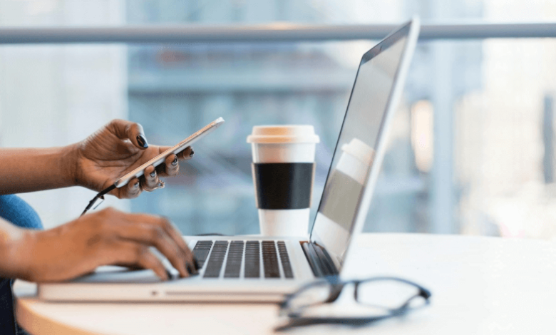 The Rise of the Digital Nomad: How Tech Is Enabling Remote Living